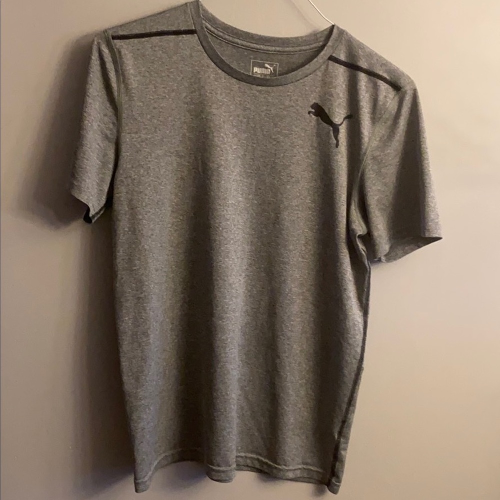 Grey puma tee shirt